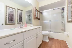 2219 Shadehill Ct, Tampa, FL 33612 - Photo 29