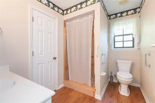 2219 Shadehill Ct, Tampa, FL 33612 - Photo 37