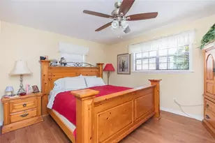 2219 Shadehill Ct, Tampa, FL 33612 - Photo 27
