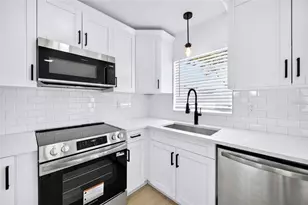 6029 71st St N, Saint Petersburg, FL 33709 - Photo 19
