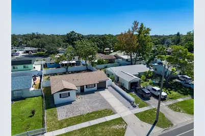 6029 71st Street N, Saint Petersburg, FL 33709 - Photo 5