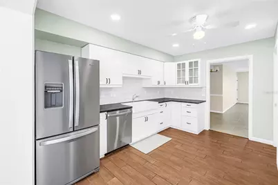 1338 Snell Isle Boulevard NE #1, Saint Petersburg, FL 33704 - Photo 17