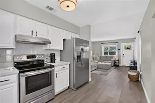 835 54th Ave N, Saint Petersburg, FL 33703 - Photo 13