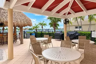 1003 Bellasol Way, Apollo Beach, FL 33572 - Photo 45
