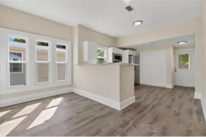 2310 17th Avenue S, Saint Petersburg, FL 33712 - Photo 17
