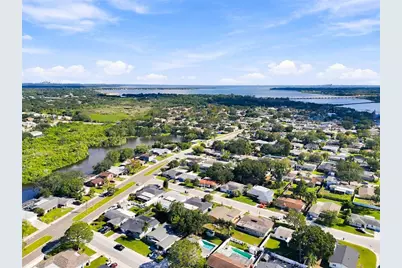 1813 Driftwood Circle N, Oldsmar, FL 34677 - Photo 39