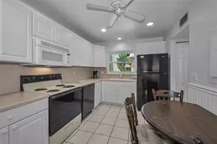 2700 Bayshore Blvd, Dunedin, FL 34698 - Photo 23