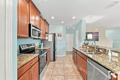 1917 Hawks View Drive, Ruskin, FL 33570 - Photo 17