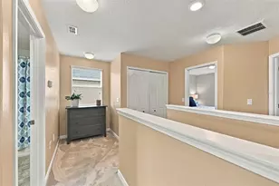 1917 Hawks View Dr, Ruskin, FL 33570 - Photo 19