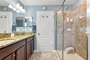 1917 Hawks View Dr, Ruskin, FL 33570 - Photo 33