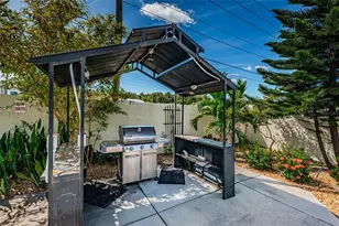 1100 E Bay Dr, Largo, FL 33770 - Photo 19