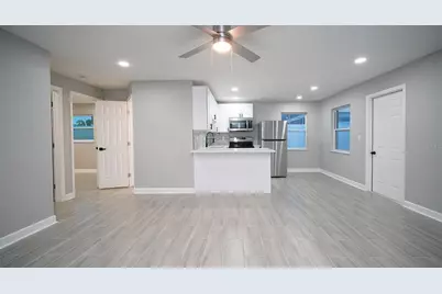 14906 N Bayshore Drive, Madeira Beach, FL 33708 - Photo 27
