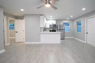 14906 N Bayshore Dr, Madeira Beach, FL 33708 - Photo 27