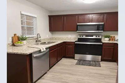 239 Castlekeeper Pl, Valrico, FL 33594 - Photo 3