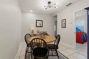 1751 29th Ave N, Saint Petersburg, FL 33713 - Photo 35