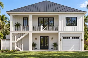 9000 1st St N, Saint Petersburg, FL 33702 - Photo 3