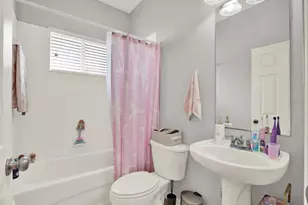 1605 Amaryllis Ct, New Port Richey, FL 34655 - Photo 17