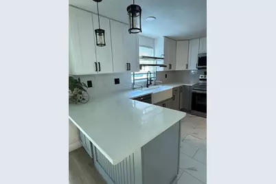 12418 Queensland Lane, Tampa, FL 33625 - Photo 5