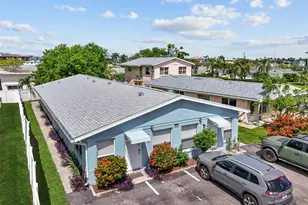 140 112th Ave N, Saint Petersburg, FL 33716 - Photo 17