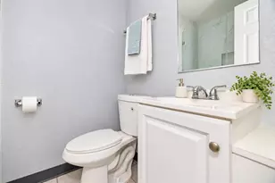 140 112th Ave N, Saint Petersburg, FL 33716 - Photo 11