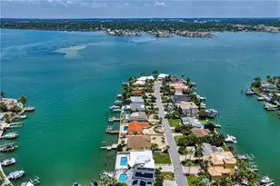 115 Aleta Dr, Belleair Beach, FL 33786 - Photo 15