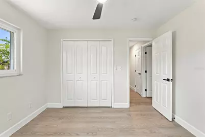 11515 Imperial Grove Drive W, Largo, FL 33774 - Photo 15