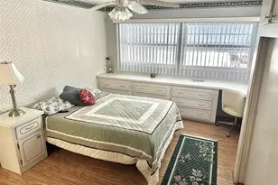 11022 100th Way, Largo, FL 33773 - Photo 13