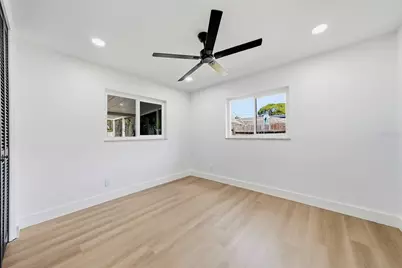 3360 70 Street N, Saint Petersburg, FL 33710 - Photo 23