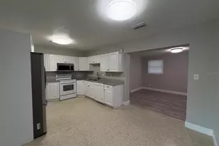 2995 67th Wy N, Saint Petersburg, FL 33710 - Photo 5