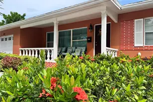 401 46th Ave S, Saint Petersburg, FL 33705 - Photo 7