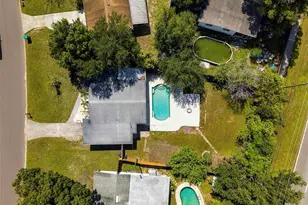 8862 Robin Rd, Seminole, FL 33777 - Photo 51