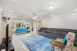 1801 Orchid Ct, Sun City Center, FL 33573 - Photo 23