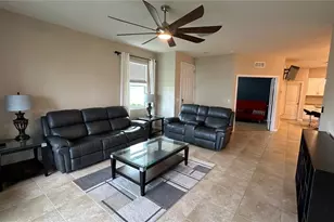 7684 Stonebrook Cir, Wesley Chapel, FL 33545 - Photo 5