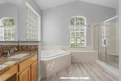 19205 Autumn Woods Avenue, Tampa, FL 33647 - Photo 25