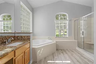 19205 Autumn Woods Ave, Tampa, FL 33647 - Photo 25