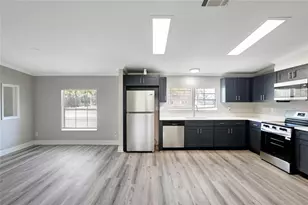 30148 Clearview Dr, Wesley Chapel, FL 33545 - Photo 13