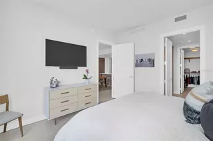 301 1st St S, Saint Petersburg, FL 33701 - Photo 31