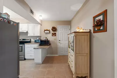 8943 Silver Lake Drive, Leesburg, FL 34788 - Photo 21