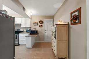 8943 Silver Lake Dr, Leesburg, FL 34788 - Photo 21