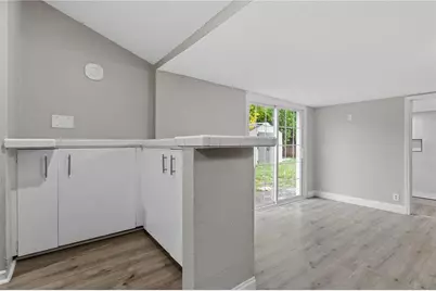 320 E Althea Avenue, Tampa, FL 33612 - Photo 17