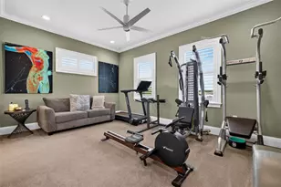 1341 Monterey Blvd NE, Saint Petersburg, FL 33704 - Photo 29