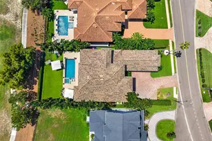 1341 Monterey Blvd NE, Saint Petersburg, FL 33704 - Photo 45