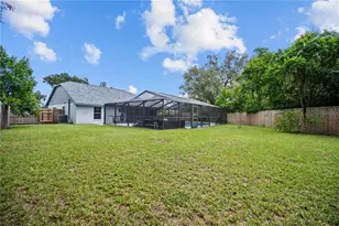 2041 Shadow Pine Dr, Brandon, FL 33511 - Photo 27