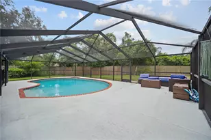 2041 Shadow Pine Dr, Brandon, FL 33511 - Photo 25