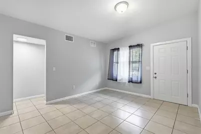 1408 E 140th Avenue, Tampa, FL 33613 - Photo 31