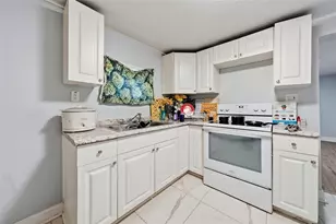 1125 Olive St, Lakeland, FL 33815 - Photo 7