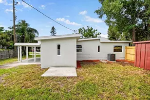 6790 Date Palm Ave S, Saint Petersburg, FL 33707 - Photo 21