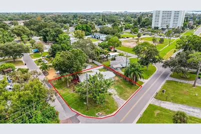 6790 Date Palm Avenue S, Saint Petersburg, FL 33707 - Photo 23