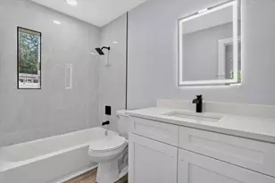 6790 Date Palm Ave S, Saint Petersburg, FL 33707 - Photo 19