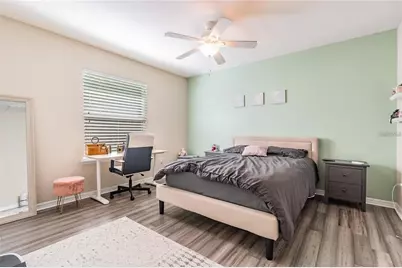 8305 Pine River Road, Tampa, FL 33637 - Photo 7